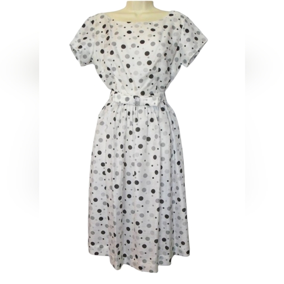 Vintage 1950s White & Black Polka Dots Print Dress with Belt - Picture 2 of 9